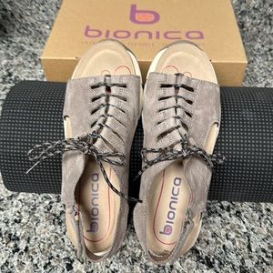 Bionica ultralight sandals